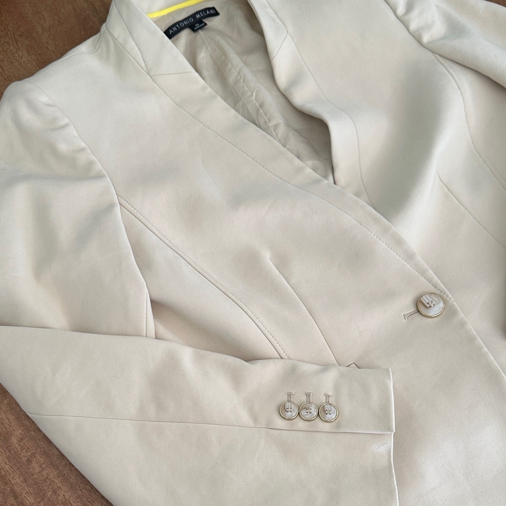 Antonio Melani Cream Blazer Tailored Chic Size 10 - Picture 4 of 8